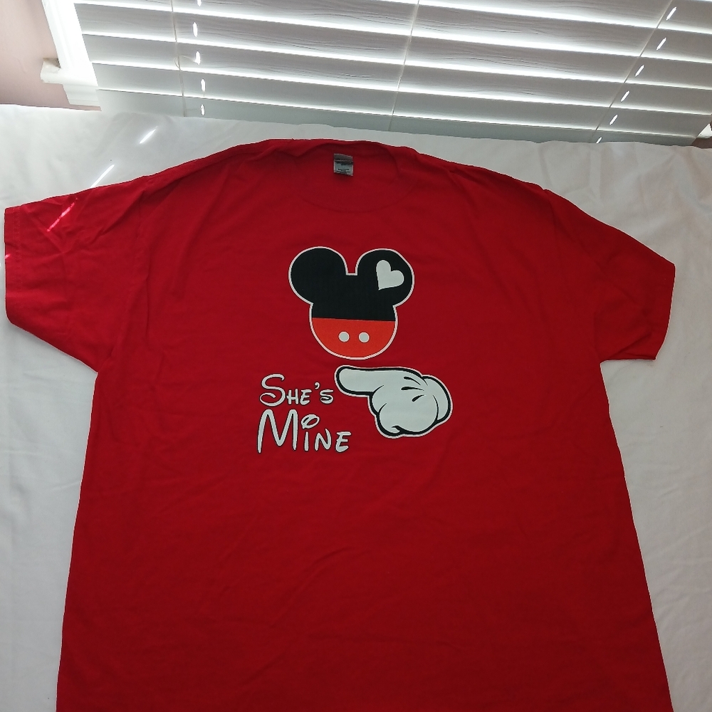 Men's/Unisex DISNEY "She's MINE" Tshirt Mickey MOUSE LIKE NEW